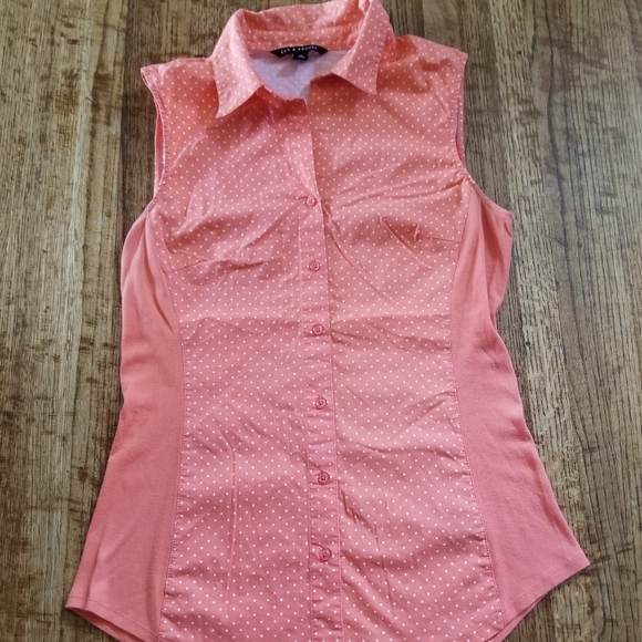 Zac & Rachel Button Up - Picture 1 of 3